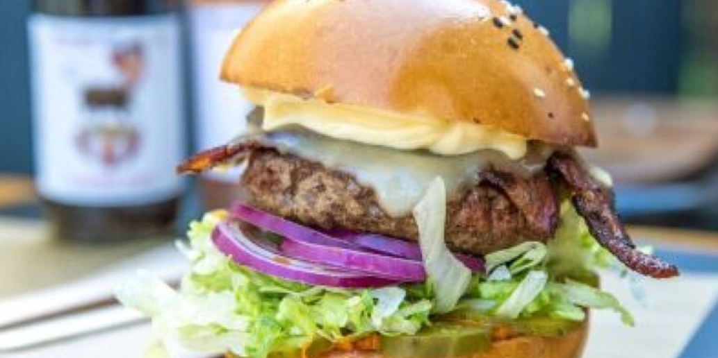 Catanzaro capitale degli hamburger: la Calabria guida i consumi in Italia