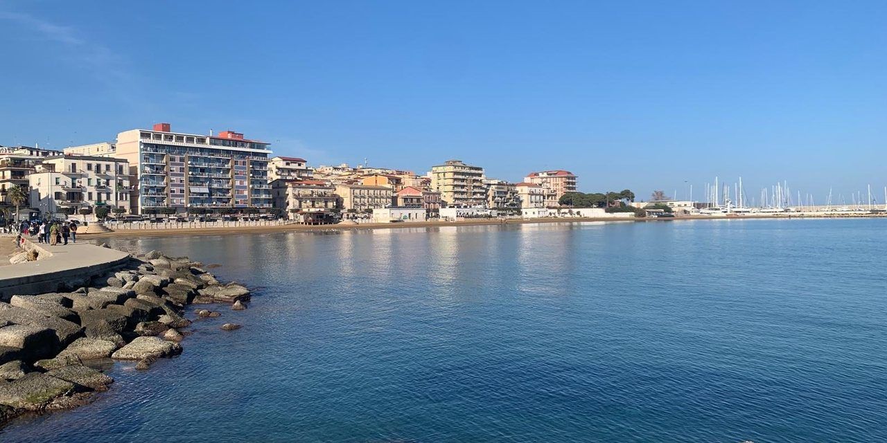 Crotone, dopo l’estate il concorso di progettazione per il waterfront