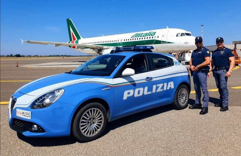 Pass disabili falso per parcheggiare in aeroporto, una denuncia a Lamezia