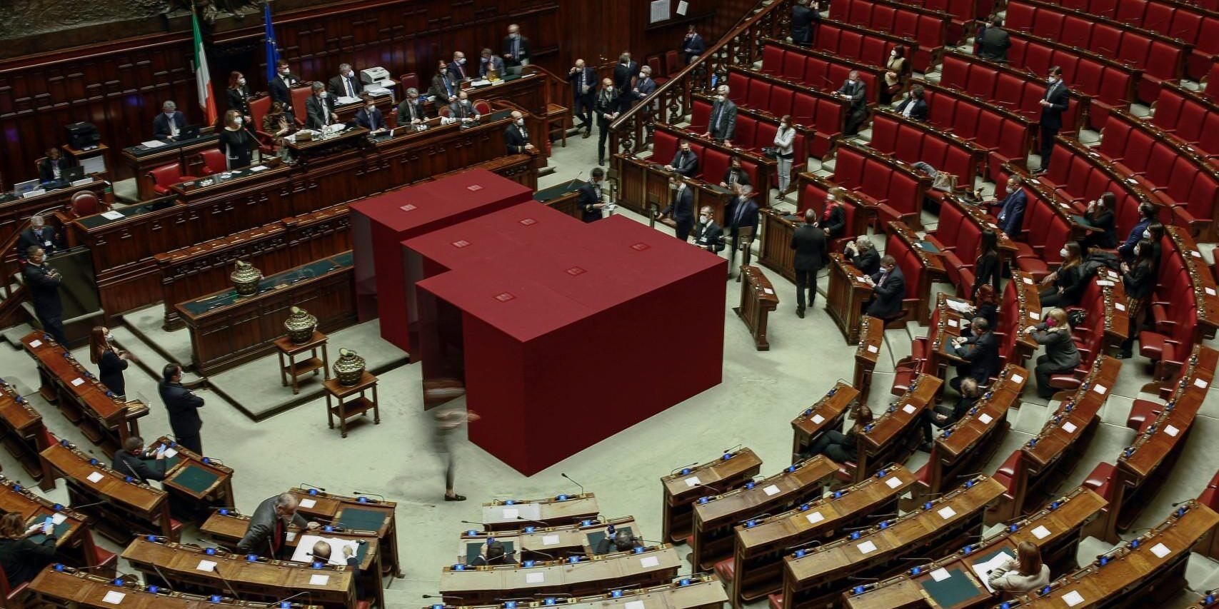 Colle, ancora nulla di fatto. Sale Mattarella, voti per Di Matteo e Manconi