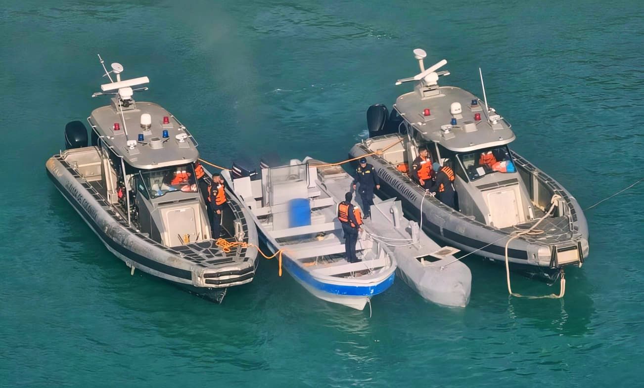 ‘Ndrangheta: cocaina tra container, sommergibili artigianali e rotte miste. Gioia Tauro e Livorno sotto assedio