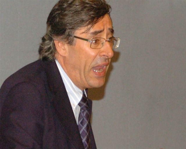 Esposito: «No a corso di laurea sanitario all'Unical»