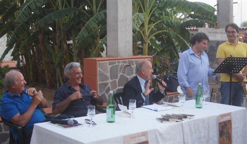 Il mare "noir" di Colacresi