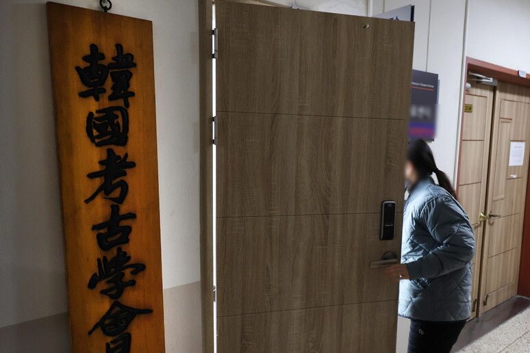 «Hacker legati a Pechino violano l’email dell’ambasciatore Usa»