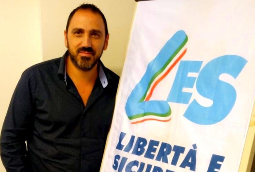 Andrieri: «Nel video “Beretta” la divisa della Polizia è usata in modo inopportuno»