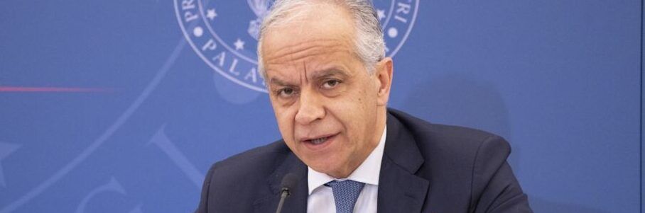 Piantedosi: «Prioritaria l’attenzione a Cetraro». Sul campo rom di Lamezia: «Stiamo monitorando»