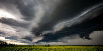 Maltempo, in arrivo temporali e grandinate. Domani allerta gialla in Calabria