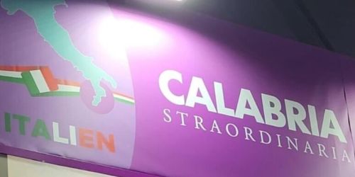 Alla Fiera di Vienna il logo dell'Italia senza Sicilia e Sardegna