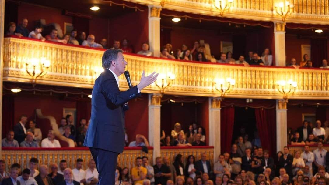 Europee, Renzi: «L’Unione Europea o cambia o muore»