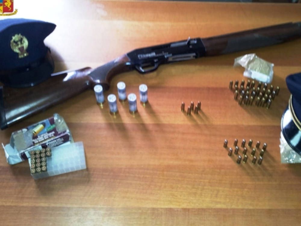 Armi, due arresti a Taurianova