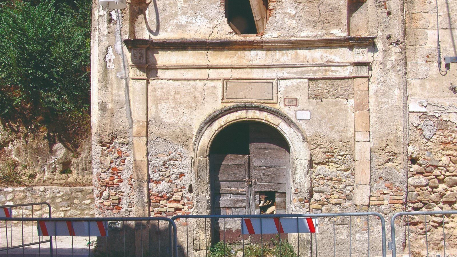 Cosenza, «la chiesa dell'Ecce Homo adesso si può salvare»