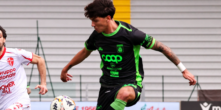 Il Catanzaro sfida il Cesena di Ashley Cole per avvicinarsi al quarto posto – PROBABILI FORMAZIONI