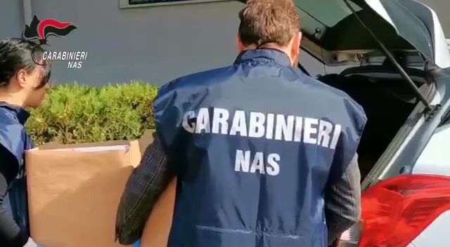 Reggio Calabria, sequestrate 1500 confezioni di gel antibatterico