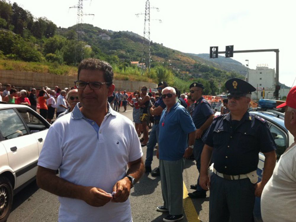 Lo svincolo infinito di Paola: cantiere aperto da tre anni