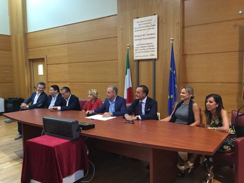 Lamezia, Mascaro presenta la nuova giunta
