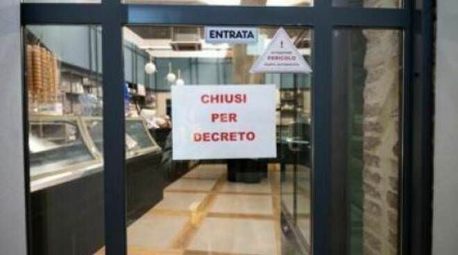 Ristoratori contro il Governo: «Ingiusto chiudere anche in Calabria»