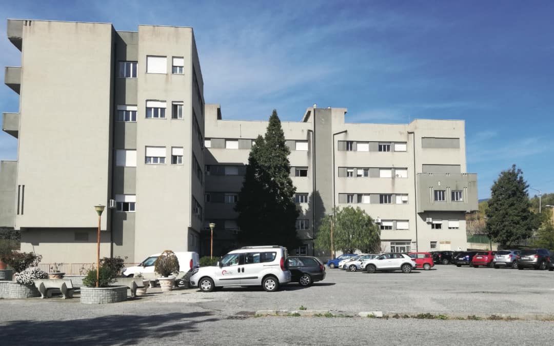 Ospedale di Mesoraca, De Nisi: «Intervenire subito»