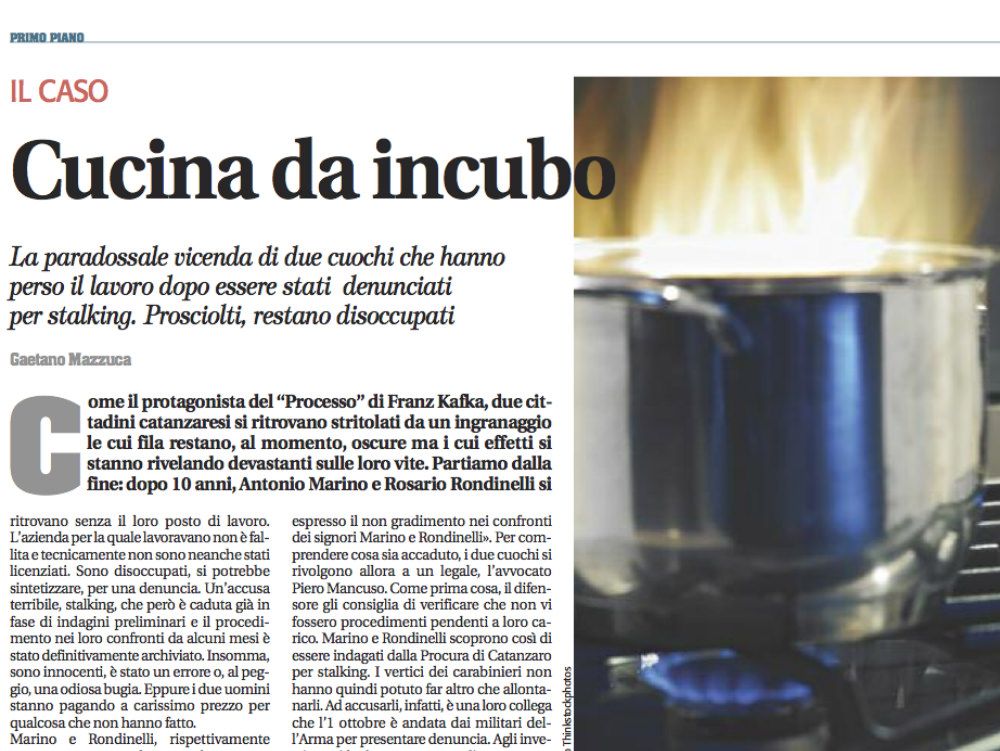 Protestano per il licenziamento e minacciano il suicidio