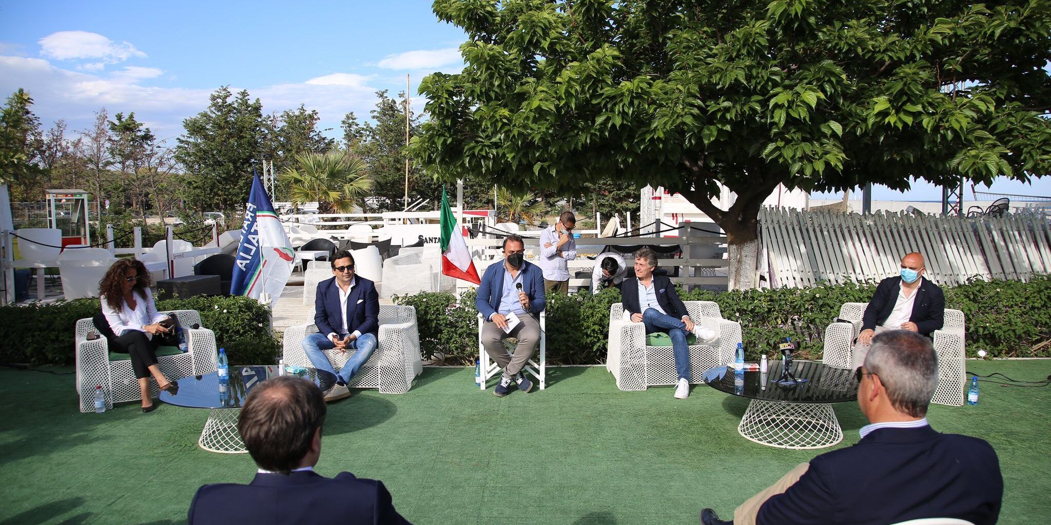 Regionali, Fratelli d’Italia resta nella partita: «Non facciamo a cazzotti, ma la Ferro c’è»