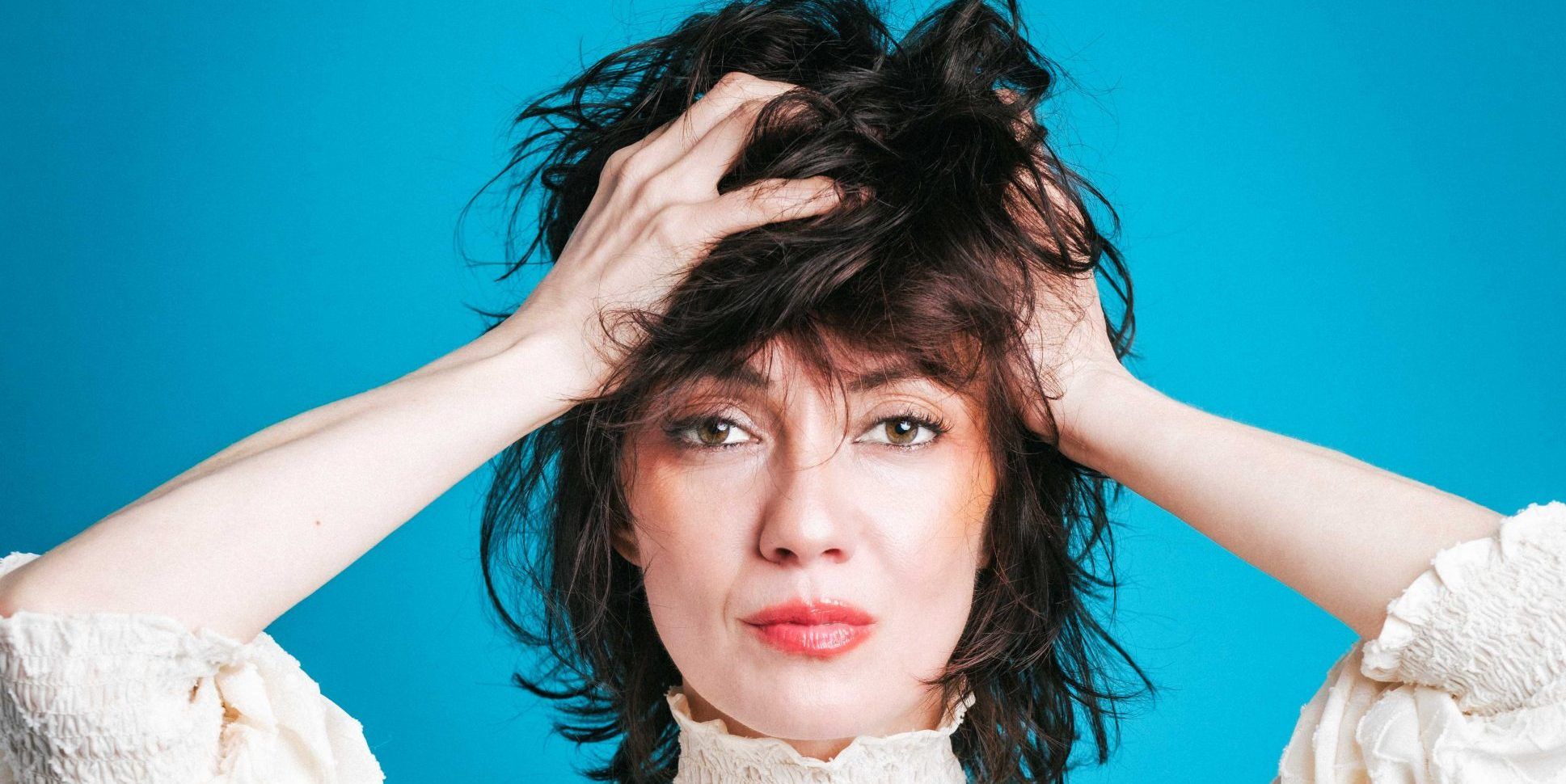 “Flòrula”, il ritorno alla musica come casa viva: Patrizia Laquidara in Calabria con il suo racconto corale