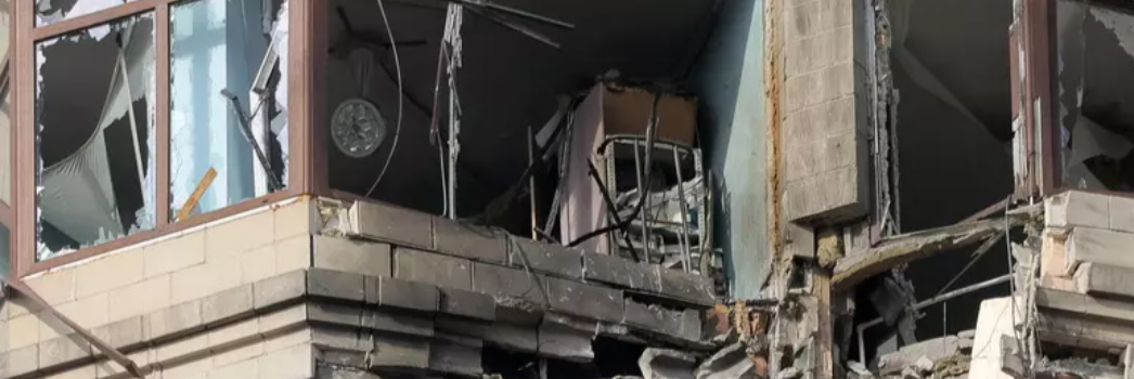 Raid su Mosca, tre morti. «Colloqui di pace a rischio»