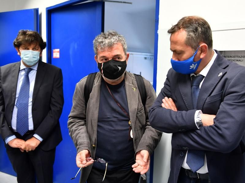 Villa Bianca, nuovo sopralluogo di Nino Spirlì: «Pronti 15 posti Covid»