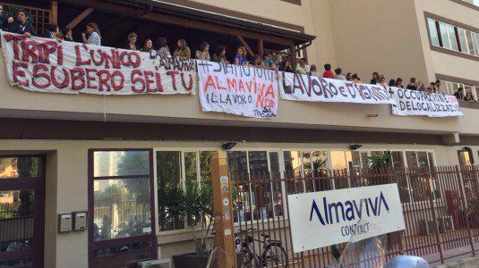 Almaviva, «450 in cassa integrazione in Calabria e Sicilia». Poi la trattativa riprende