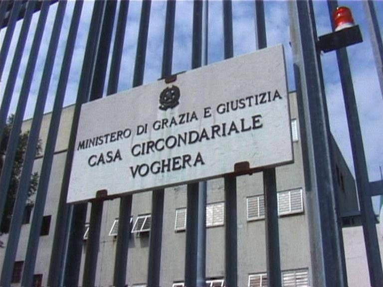 Pentito ergastolano evade dal carcere di Voghera