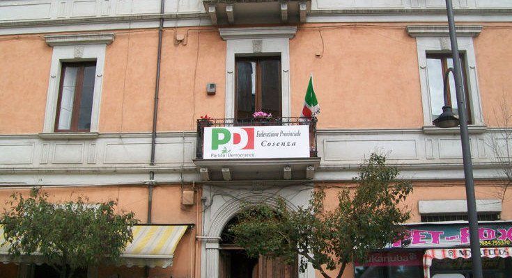 La disfatta masochistica del Pd