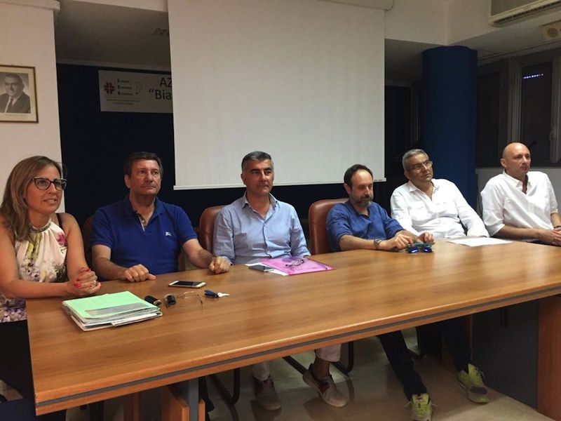 «Senza medici né infermieri, l'ospedale di Reggio è in una crisi drammatica»