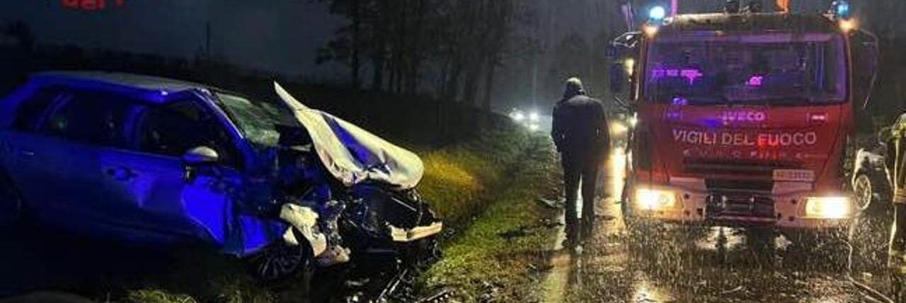 Scontro frontale nell’Astigiano, muore bimbo di un anno