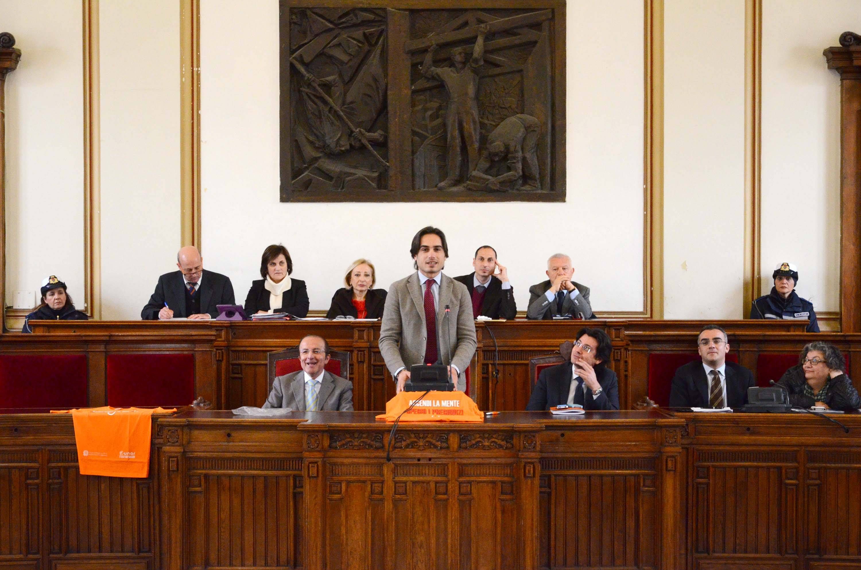 Reggio, cittadinanza onoraria a mille bimbi stranieri