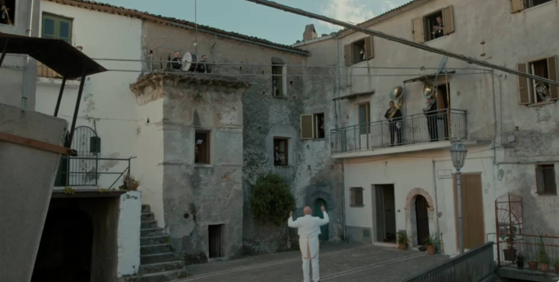 «Sòne», la musica che racconta Pietrapaola nel documentario di Daniel Kemény