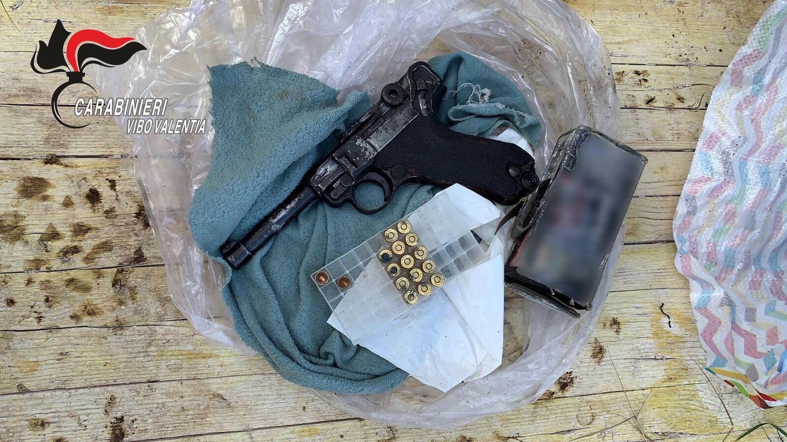 Sequestrate pistola e munizioni occultate in un  casolare di Zungri – VIDEO