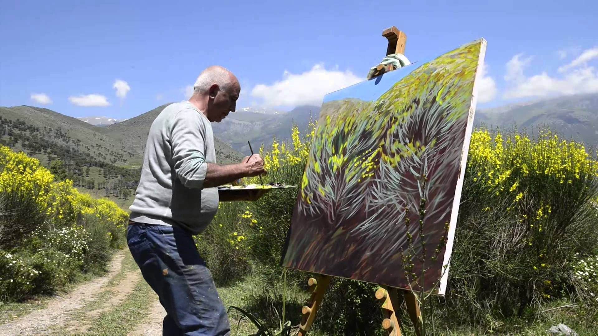 Corigliano, nel fango 150 opere del pittore Azzinari