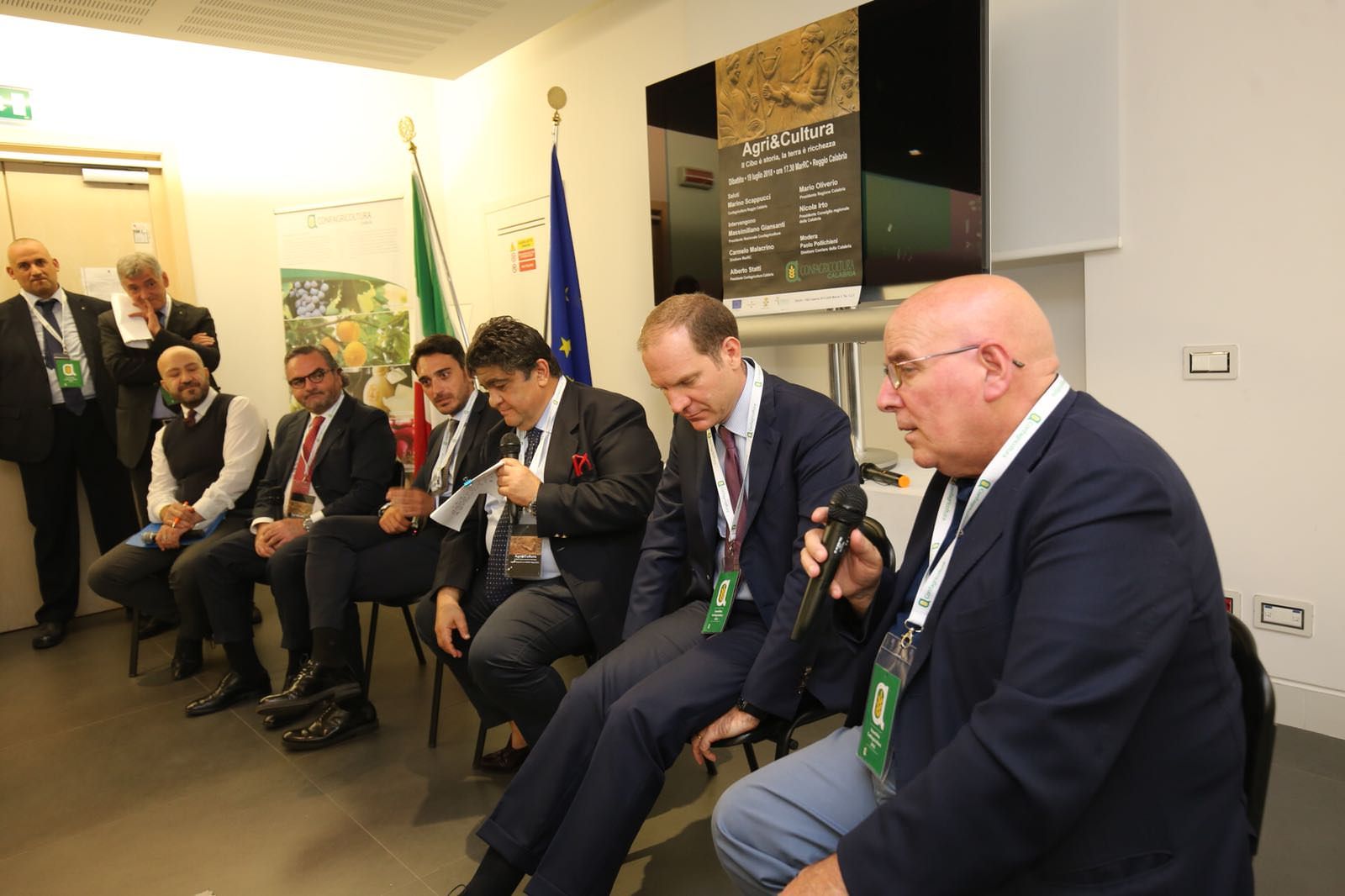 «Made in Calabria e legalità». La ricetta di Oliverio per l'agricoltura – VIDEO
