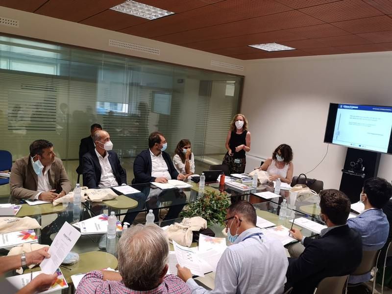 «Una Calabria intelligente» al tavolo coordinato da Sandra Savaglio