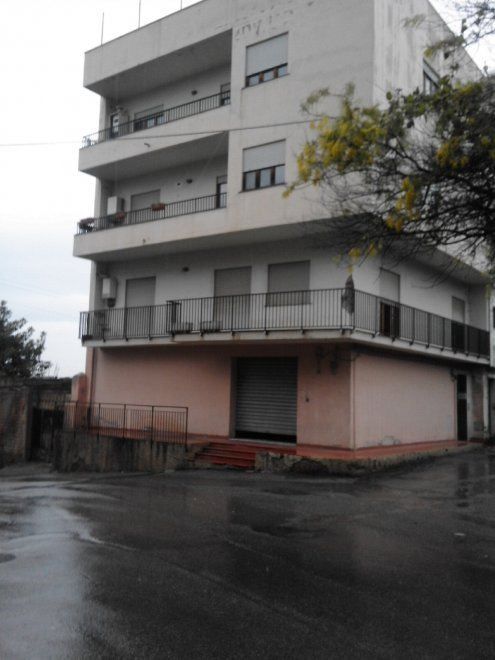 La casa (sequestrata) del boss aperta ai senzatetto