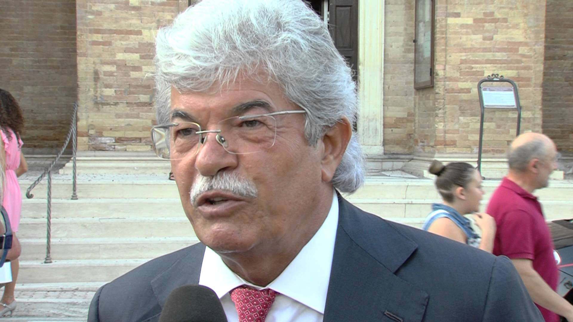 Ancora polemiche per Razzi all’Unical: «Imbarazzante»