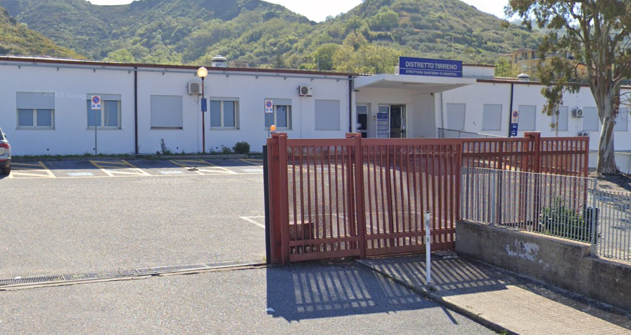 Aggredito un impiegato dell’Asp di Amantea. Aveva invitato un utente a rispettare la fila