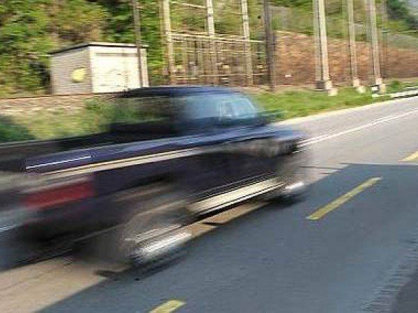 Investe un pedone e scappa, lametino nei guai