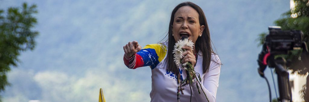Nobel per la pace alla venezuelana Machado
