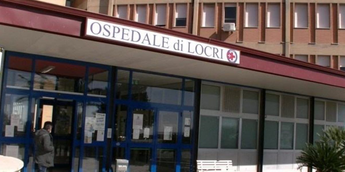 Ospedale di Locri, il Pd: «Gravissima la mancanza di lenzuola nel reparto di Medicina»