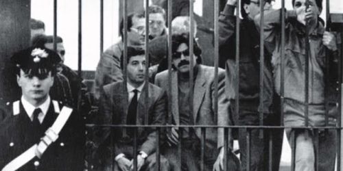 La genesi dell’alleanza tra ‘ndrangheta e Corleonesi. «Gli emissari di Badalamenti uccisi da sicari in Calabria»