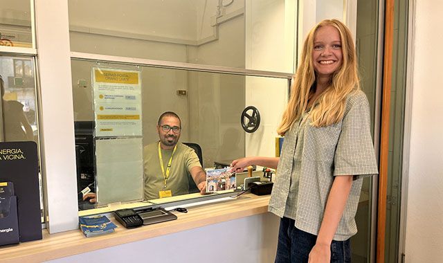 Le cartoline tornano a raccontare le bellezze di Gerace: turisti conquistati dal fascino d’altri tempi