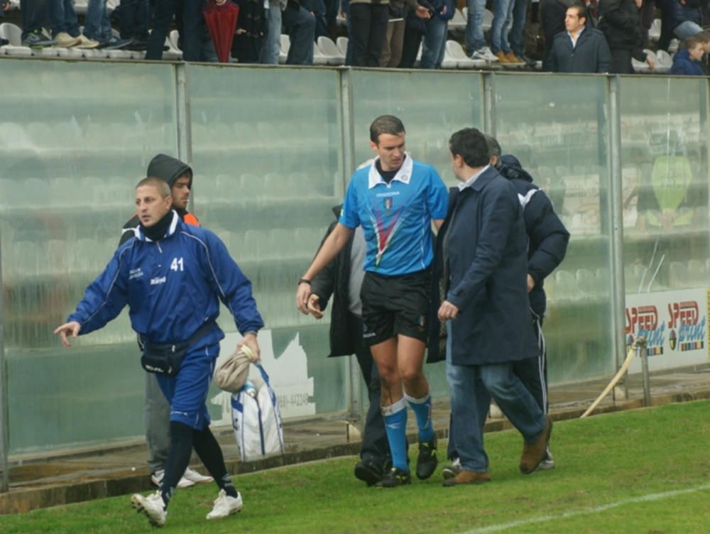 L`arbitro si infortuna, rinviata Vigor-Catanzaro