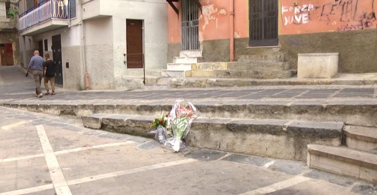 Agguato a Crotone, non ce l'ha fatta il 36enne ferito