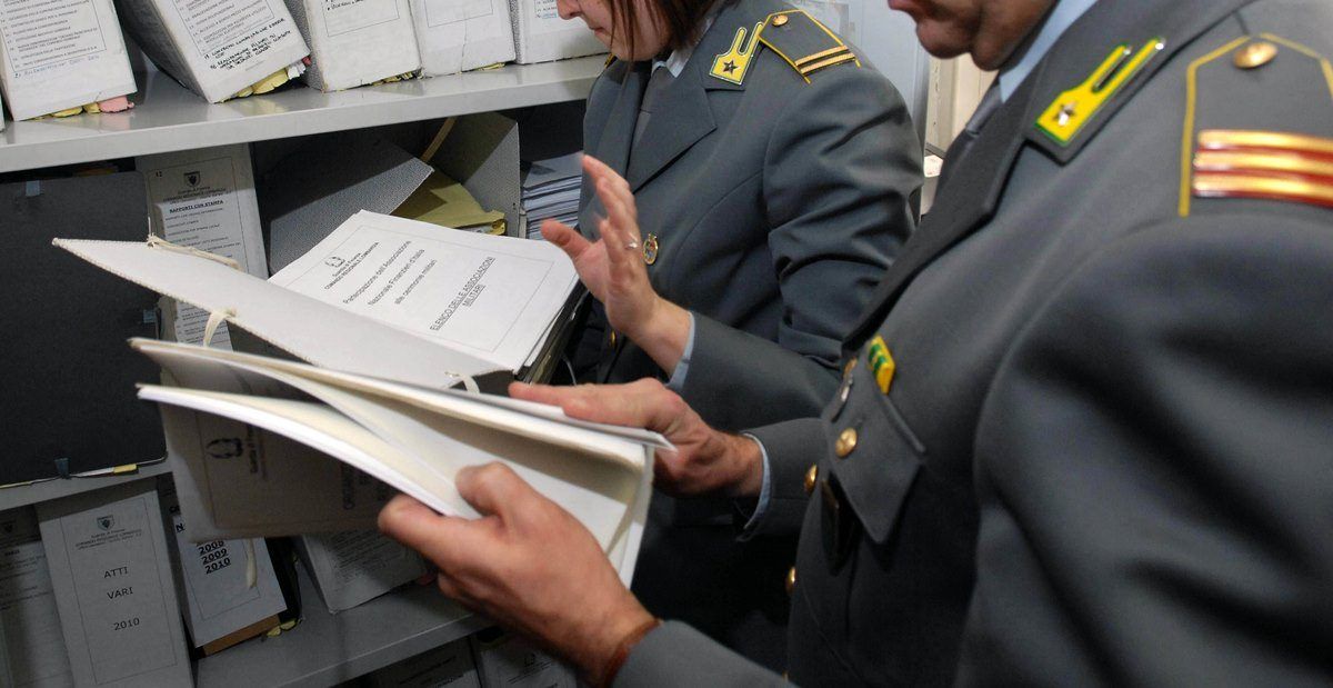 Percepiva la pensione della madre deceduta, sequestrati i beni