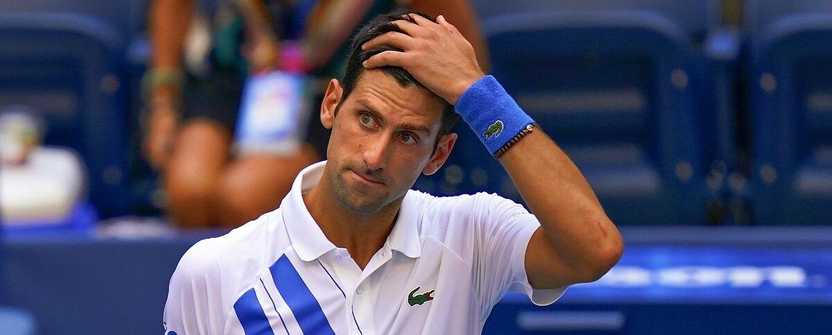 Djokovic: «Ho violato l’isolamento mentre ero positivo». Rischia 5 anni
