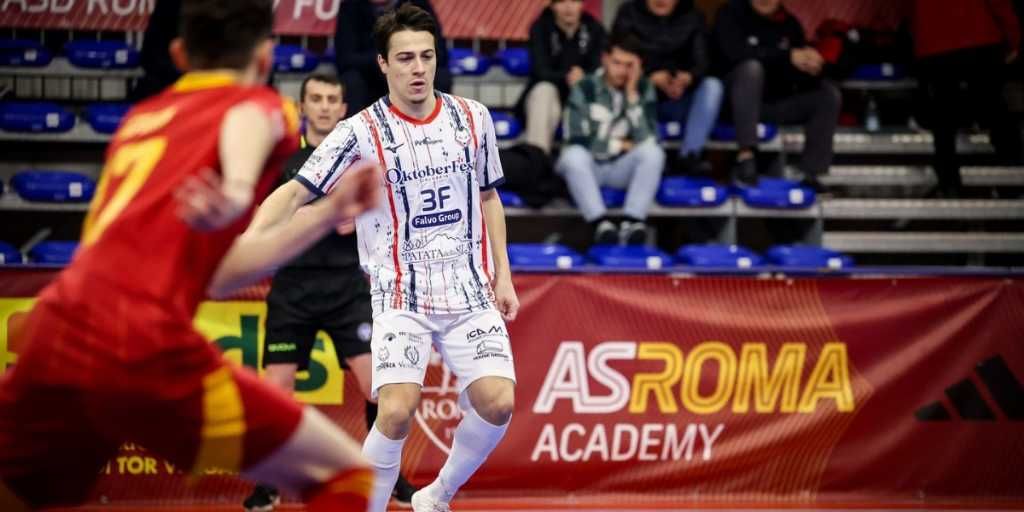 Una Pirossigeno Cosenza fortemente rimaneggiata perde a Roma